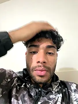 RaphaelDufort online show from 11/23/25, 11:26