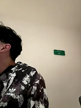 RaphaelDufort online show from 11/27/25, 11:40