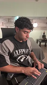 RaphaelDufort online show from 01/15/26, 04:55