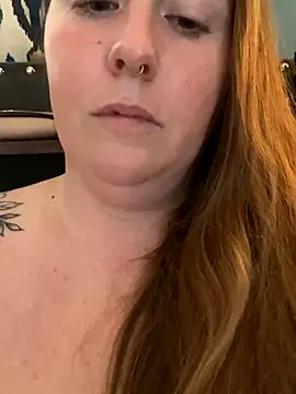 Snapshot of Domimommy420 chatting on 09/30/25, 05:07 Domimommy420 online show from 09/30/25, 05:07