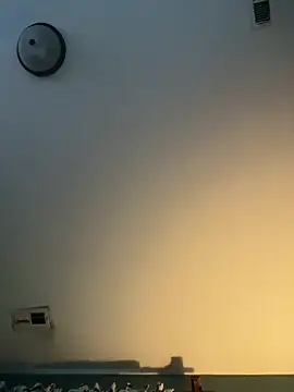 Snapshot of Domimommy420 chatting on 10/01/25, 09:43 Domimommy420 online show from 10/01/25, 09:43