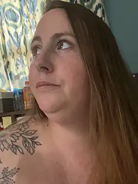 Snapshot of Domimommy420 chatting on 10/13/25, 05:24 Domimommy420 online show from 10/13/25, 05:24