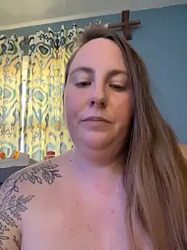 Snapshot of Domimommy420 chatting on 10/16/25, 04:52 Domimommy420 online show from 10/16/25, 04:52