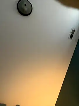 Snapshot of Domimommy420 chatting on 10/28/25, 03:04 Domimommy420 online show from 10/28/25, 03:04