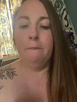 Snapshot of Domimommy420 chatting on 11/01/25, 06:43 Domimommy420 online show from 11/01/25, 06:43