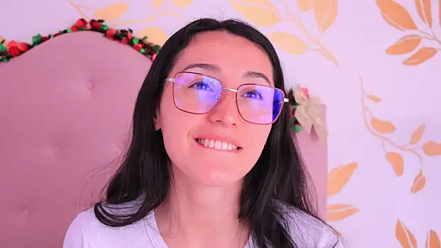 Ginevra esposito online show from 12/20/25, 12:45