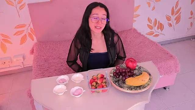 Ginevra esposito online show from 02/07/26, 12:53