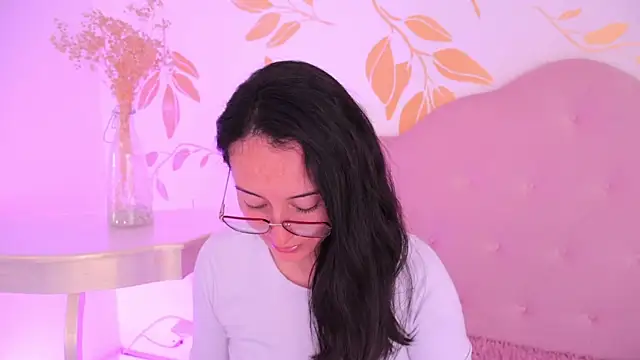 Ginevra esposito online show from 02/11/26, 12:43