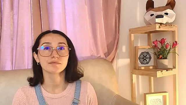 Ginevra esposito online show from 04/27/26, 12:47