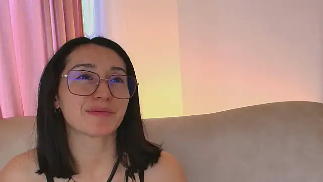 Ginevra esposito online show from 05/07/26, 12:54
