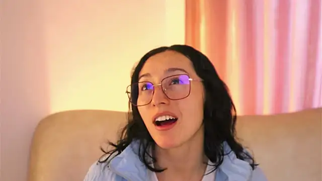 Ginevra esposito online show from 05/19/26, 12:55
