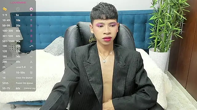 dilan 911 online show from 10/17/25, 05:37