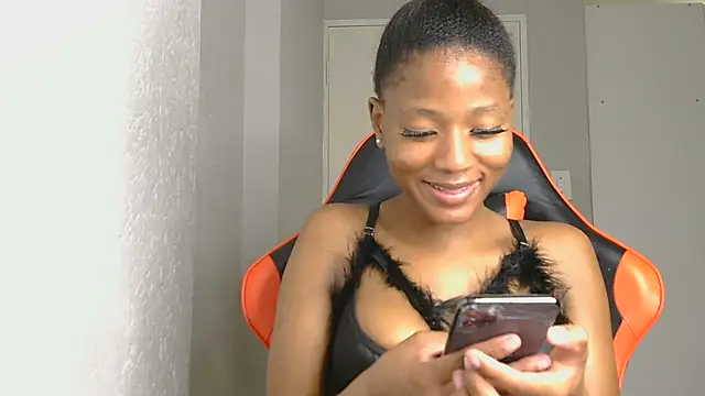 Ballenciaa online show from 09/21/25, 07:15