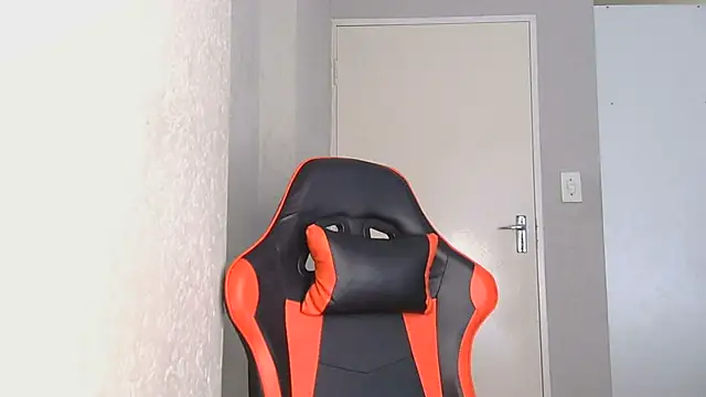 Ballenciaa online show from 10/23/25, 09:41