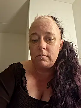 Snapshot of LummerAnja1 chatting on 02/14/26, 02:08 LummerAnja1 online show from 02/14/26, 02:08