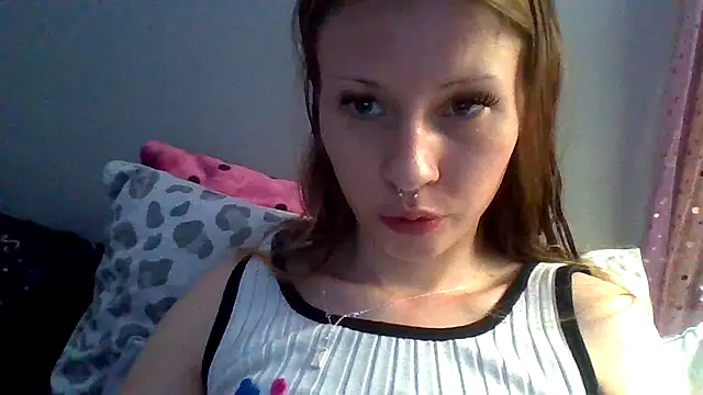 sarah2007 online show from 09/23/25, 12:13