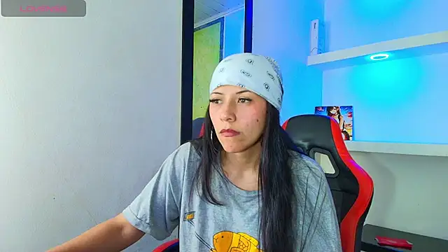 Raven Rouge  online show from 09/12/25, 06:13