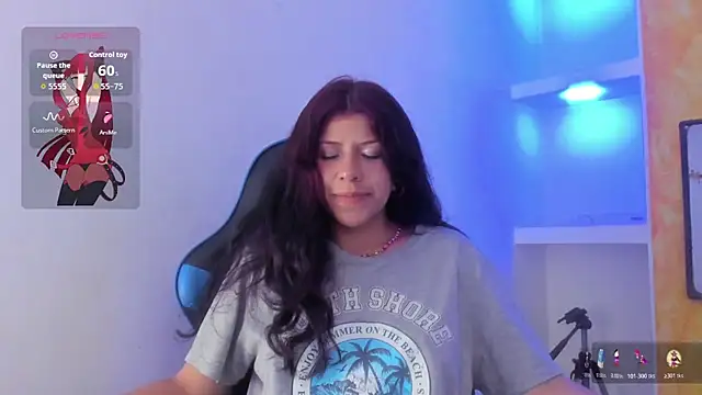 Raven Rouge  online show from 11/16/25, 06:30