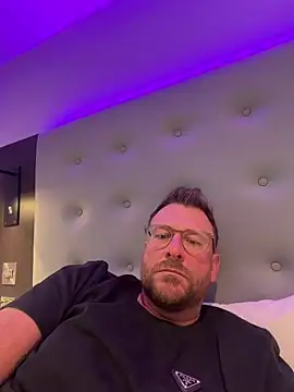 bilf1978 online show from 02/23/26, 02:03