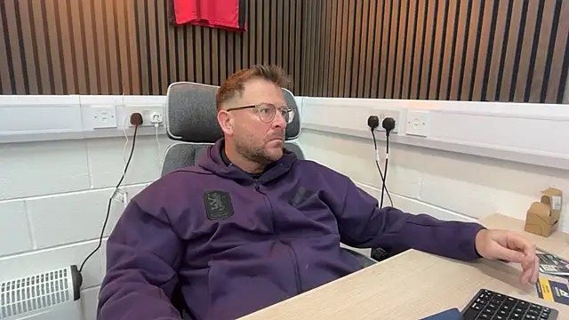 bilf1978 online show from 03/09/26, 07:34