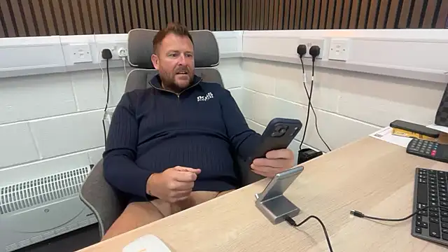 bilf1978 online show from 04/24/26, 10:07