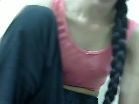 smallcuute online show from 01/08/26, 10:50