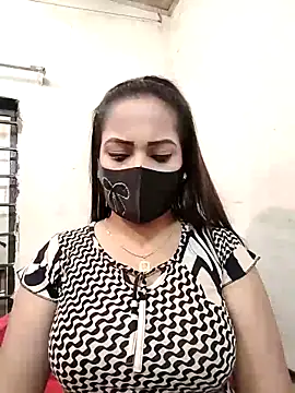 Payel 50 online show from 04/30/26, 03:51