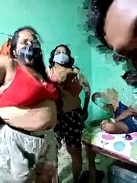 LoveOnStream online show from 11/01/25, 02:08