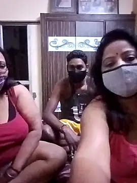 LoveOnStream online show from 02/13/26, 01:07