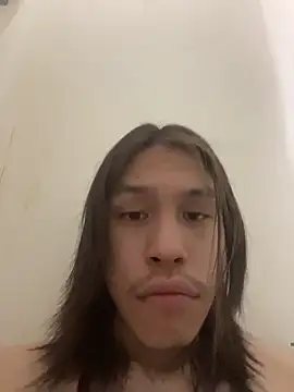 heytherepeoples717 online show from 12/15/25, 11:53