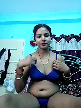 Miss Tumpa online show from 10/19/25, 09:48