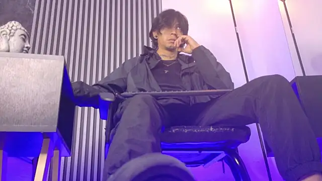 jett savage online show from 12/19/25, 02:35