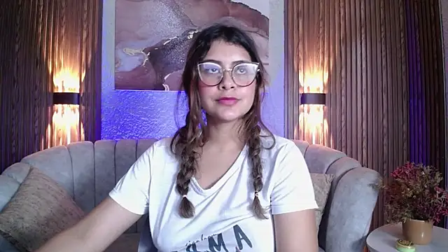 CurlyDani online show from 04/17/26, 02:09