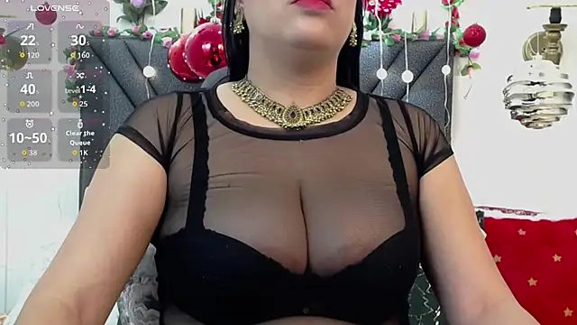 IndraKaur  online show from 11/27/25, 01:13