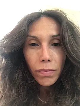 Snapshot of sundayvalen21 chatting on 09/18/25, 01:13 sundayvalen21 online show from 09/18/25, 01:13