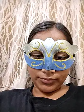 rimasharma 10 online show from 09/18/25, 10:45