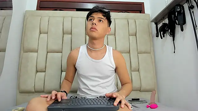 Felipe Cold online show from 09/30/25, 02:16