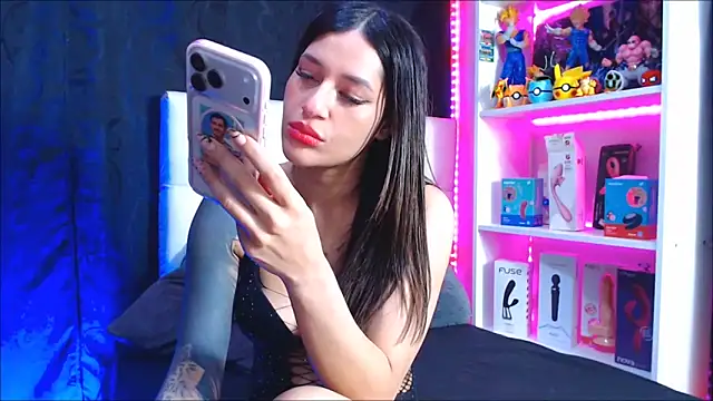 Snapshot of sexloversxxxXX chatting on 06/05/26, 10:37 sexloversxxxXX online show from 06/05/26, 10:37