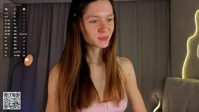 Snapshot of MinaMancilla chatting on 09/10/25, 04:12 MinaMancilla online show from 09/10/25, 04:12