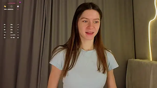 Snapshot of MinaMancilla chatting on 11/17/25, 04:29 MinaMancilla online show from 11/17/25, 04:29