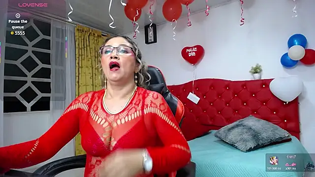 noelia milf19 online show from 02/14/26, 01:57