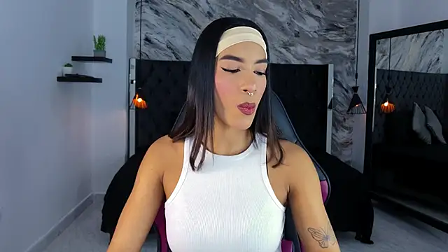kitty collins  online show from 06/02/26, 11:56