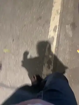 Snapshot of saumon3022 chatting on 09/11/25, 06:41 saumon3022 online show from 09/11/25, 06:41