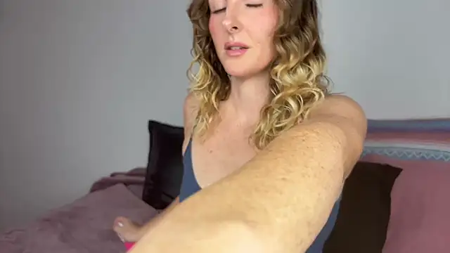 sexylittlefriend online show from 07/22/26, 05:05