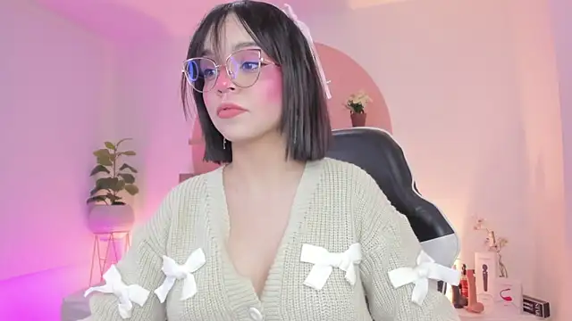 Clara Luu online show from 03/27/26, 03:01