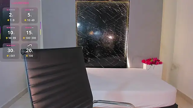 Snapshot of Hannacooper3 chatting on 10/16/25, 07:26 Hannacooper3 online show from 10/16/25, 07:26