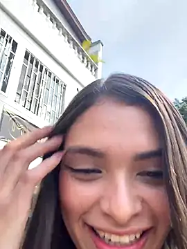 Snapshot of Hannacooper3 chatting on 11/07/25, 06:52 Hannacooper3 online show from 11/07/25, 06:52