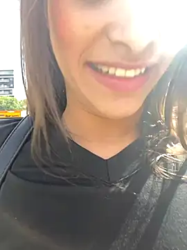 Snapshot of Hannacooper3 chatting on 11/10/25, 07:24 Hannacooper3 online show from 11/10/25, 07:24