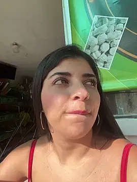 Snapshot of Isaa-Sweet chatting on 10/01/25, 08:37 Isaa-Sweet online show from 10/01/25, 08:37