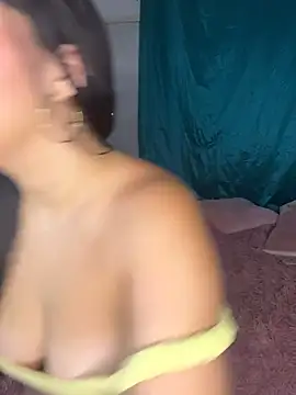 Snapshot of Isaa-Sweet chatting on 11/02/25, 09:55 Isaa-Sweet online show from 11/02/25, 09:55